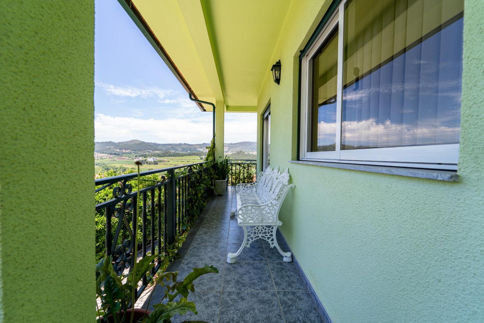 Gondomar Guimaraes - Moradia V3 Com Piscina Natural By House And People Екстер'єр фото
